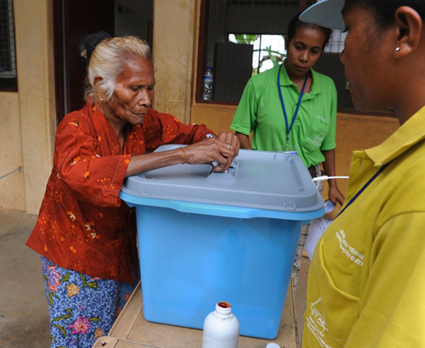 East Timorese woman voter East Timorese woman voter